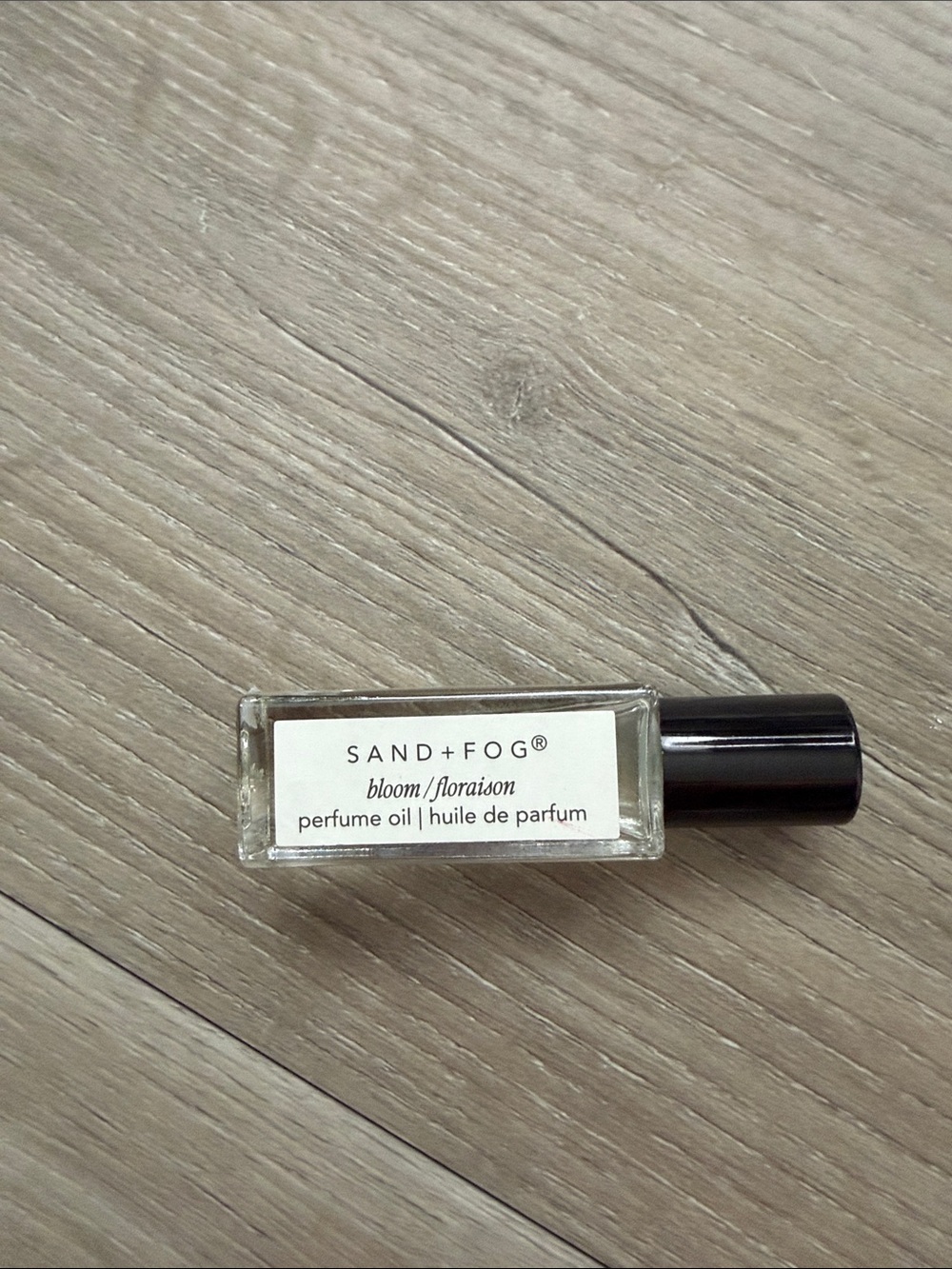 SAND+FOG Bloom Perfume Oil Roll-On in Clear